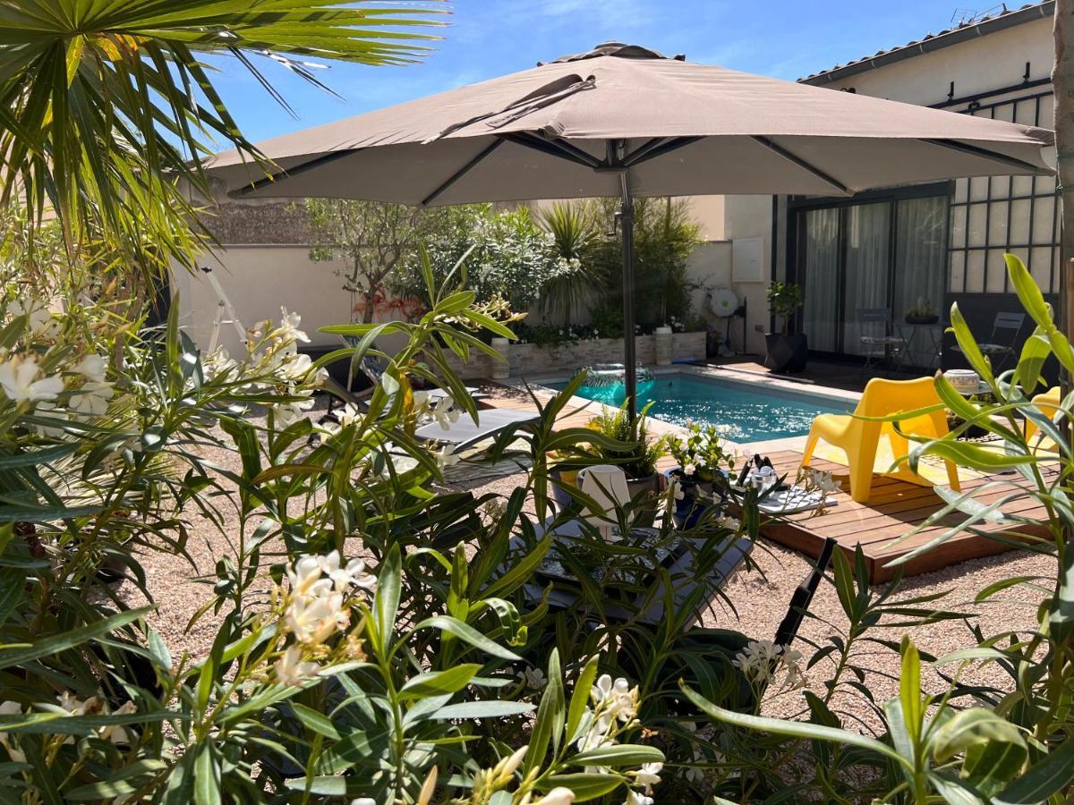 Cosy Studio En Provence Carpentras Bagian luar foto